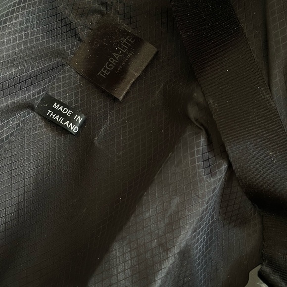 TUMI - Picture 9 of 12